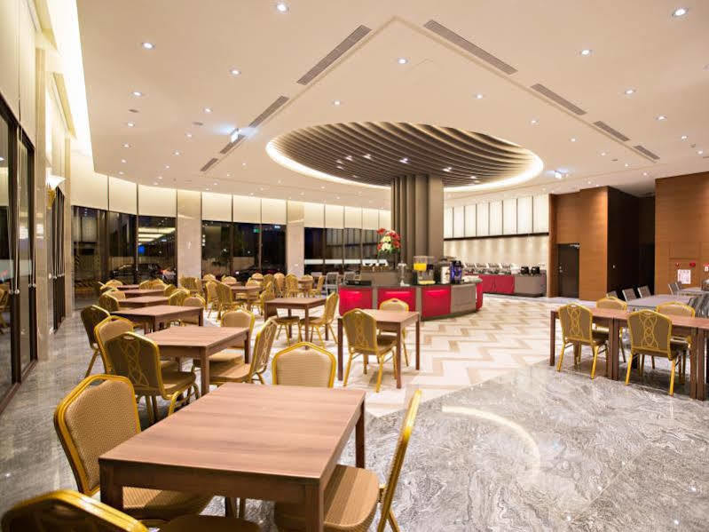 Kaishen Starlight Hotel Taitung Bagian luar foto
